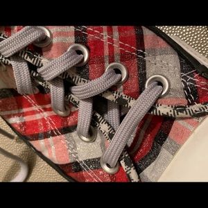 Converse with Sparkle 9 Women’s 7 Men’s Red Silver